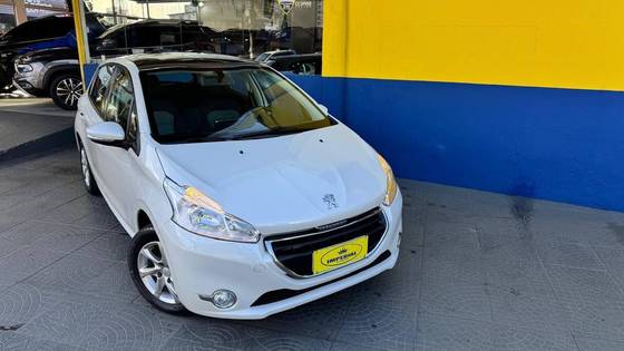 PEUGEOT 208 1.5 ALLURE 8V FLEX 4P MANUAL PEUGEOT 208 1.5 ALLURE 8V FLEX 4P MANUAL